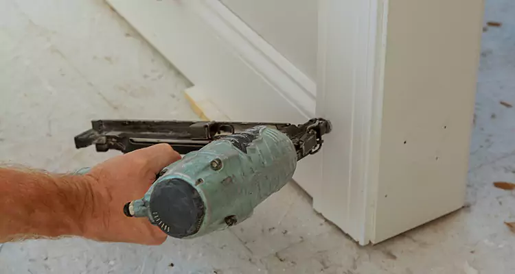 Patio Door Fix in Buenaventura Lakes, FL