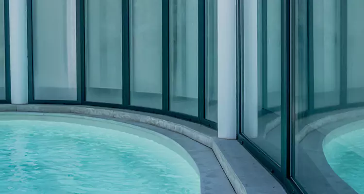 Repair Polyester Screen for Pool Enclosure in Buenaventura Lakes, FL